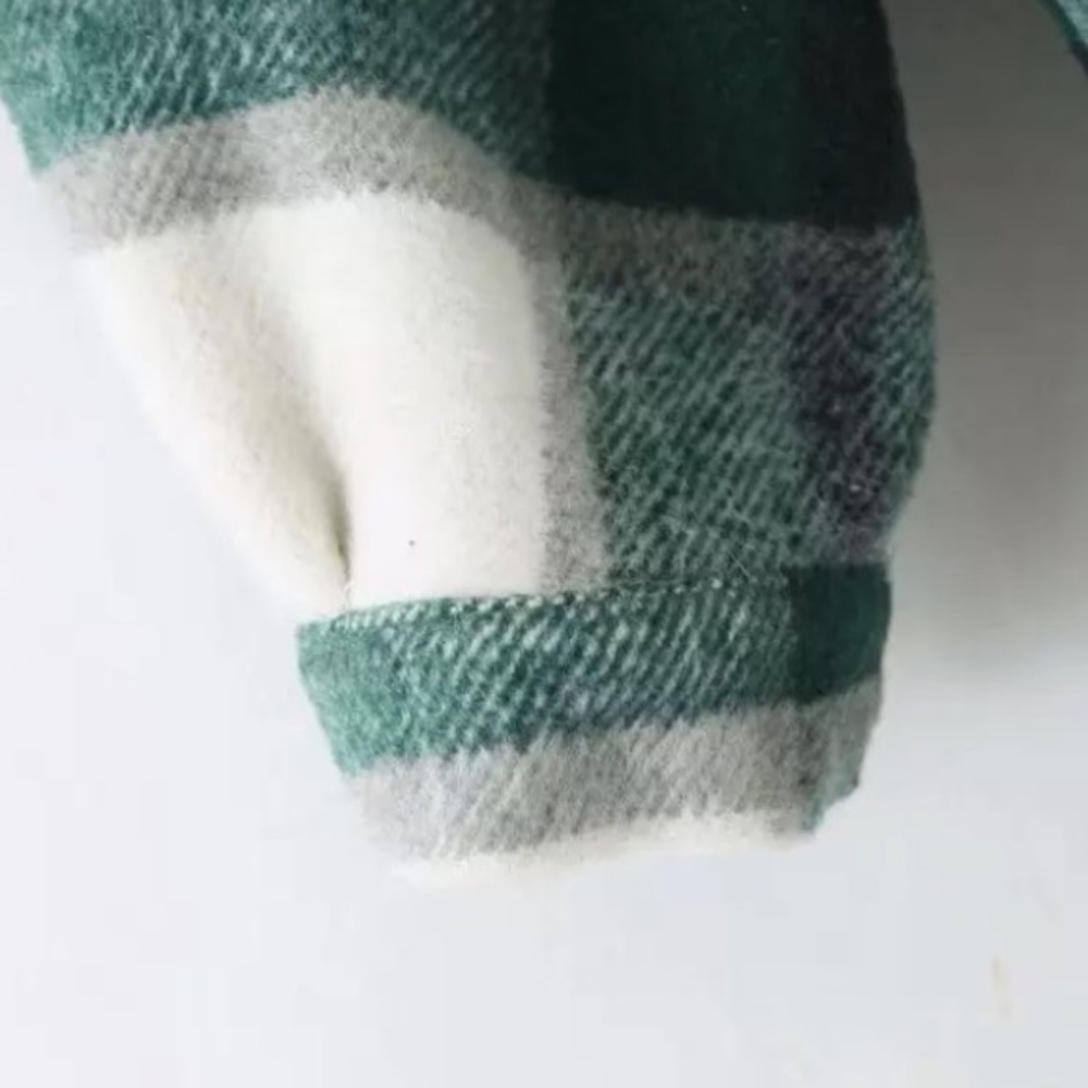 SOLD OUT Green Plaid Oversized Flannel Shacket Shirt Jacket - Picture 9 of 15